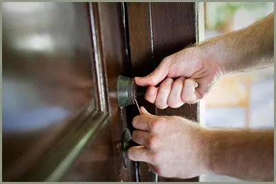 Locksmith Solution Services Kansas City, MO 816-537-1341 - 68-44-14