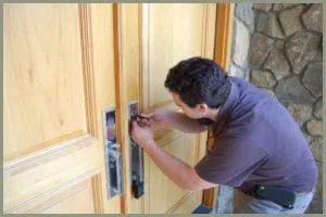 Locksmith Solution Services Kansas City, MO 816-537-1341 - 68-44-4